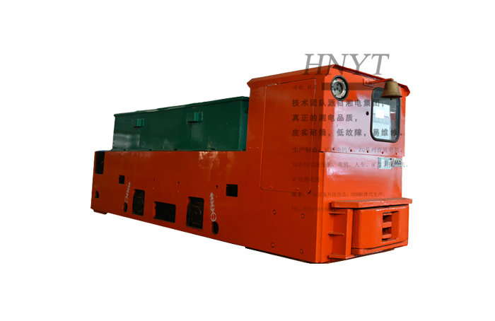 湘潭8吨蓄电池式电机车(110V/140V440AH)